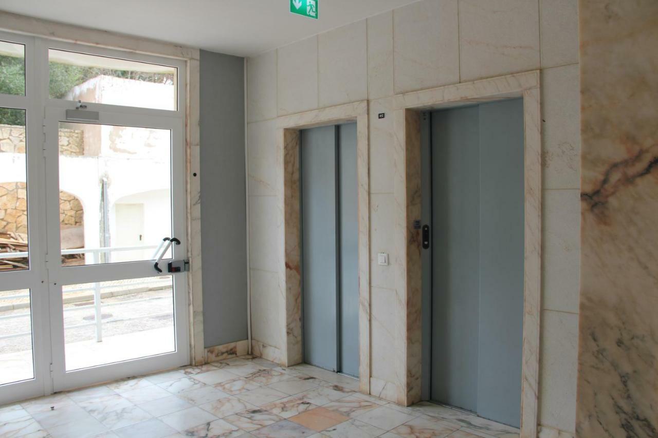 Apartamento Rua Coronel Cardeira Da Silva Lagos Exterior foto